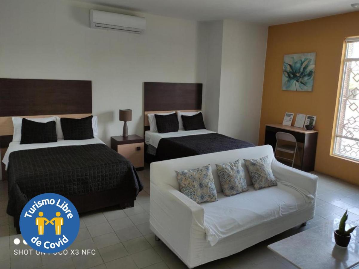 Hotel Del Bosque Torreon Bagian luar foto