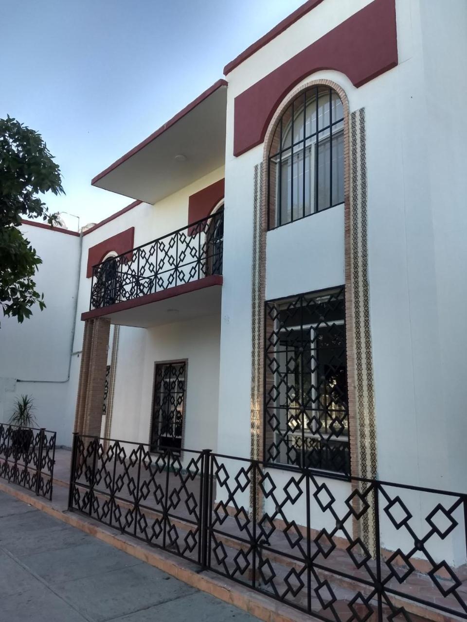 Hotel Del Bosque Torreon Bagian luar foto